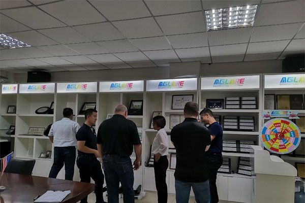 接待988pay钱包美国客户来造访我们！！！